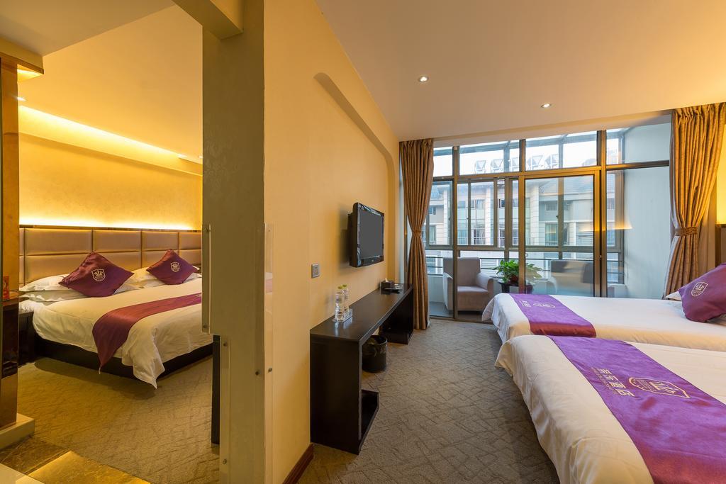Rongle Business Hotel Yiwu  Exterior photo